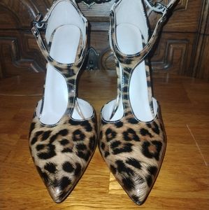 Heels In Leopard Print Size 8 1/2